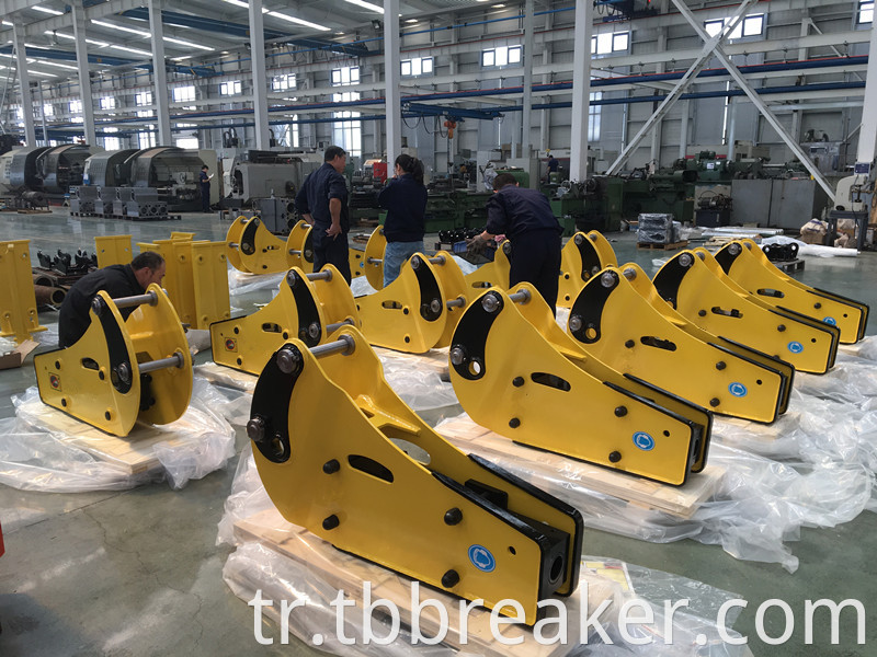 Banana Hydraulic Breakers